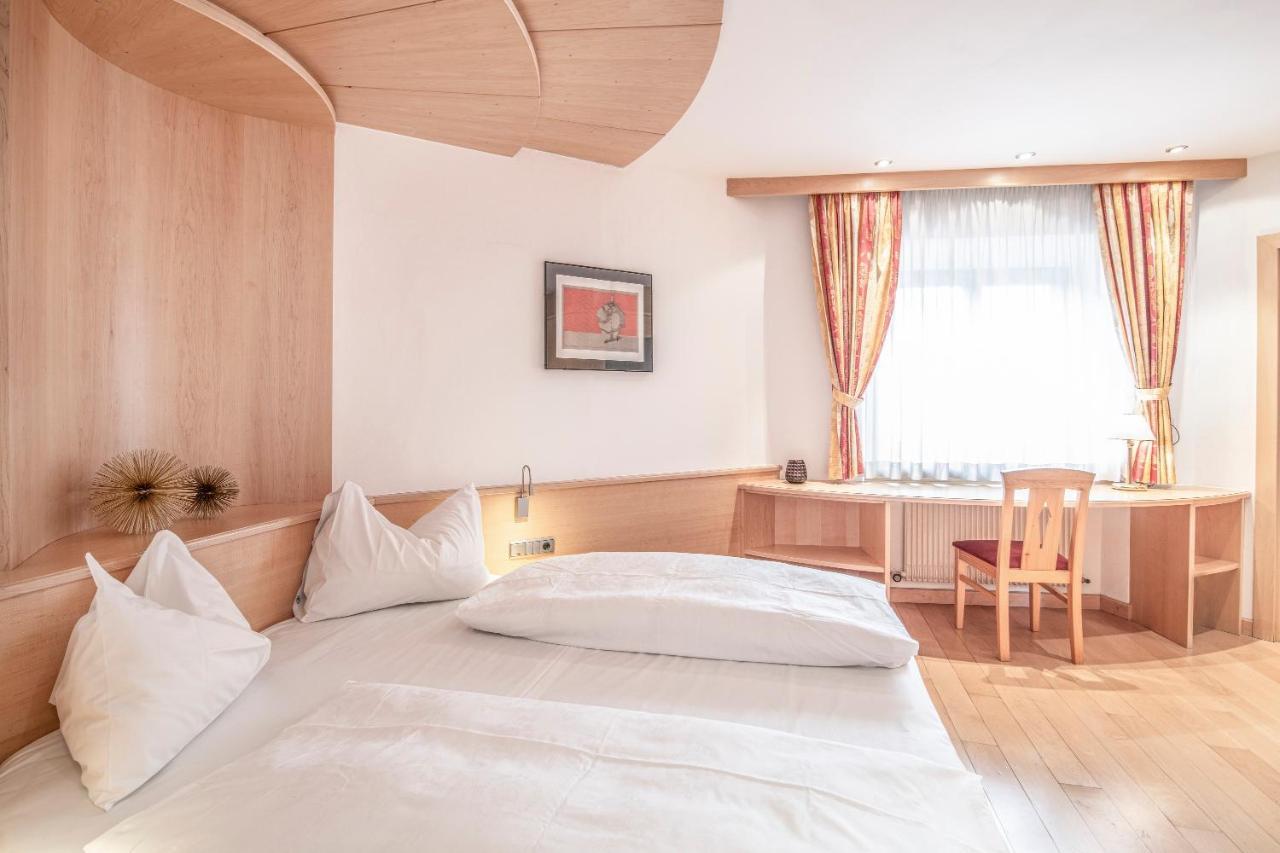 Posthotel Lamm 비피테노 외부 사진